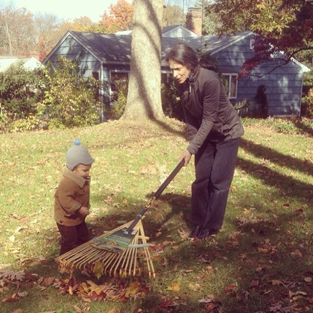 Helping Oma with Autumn
